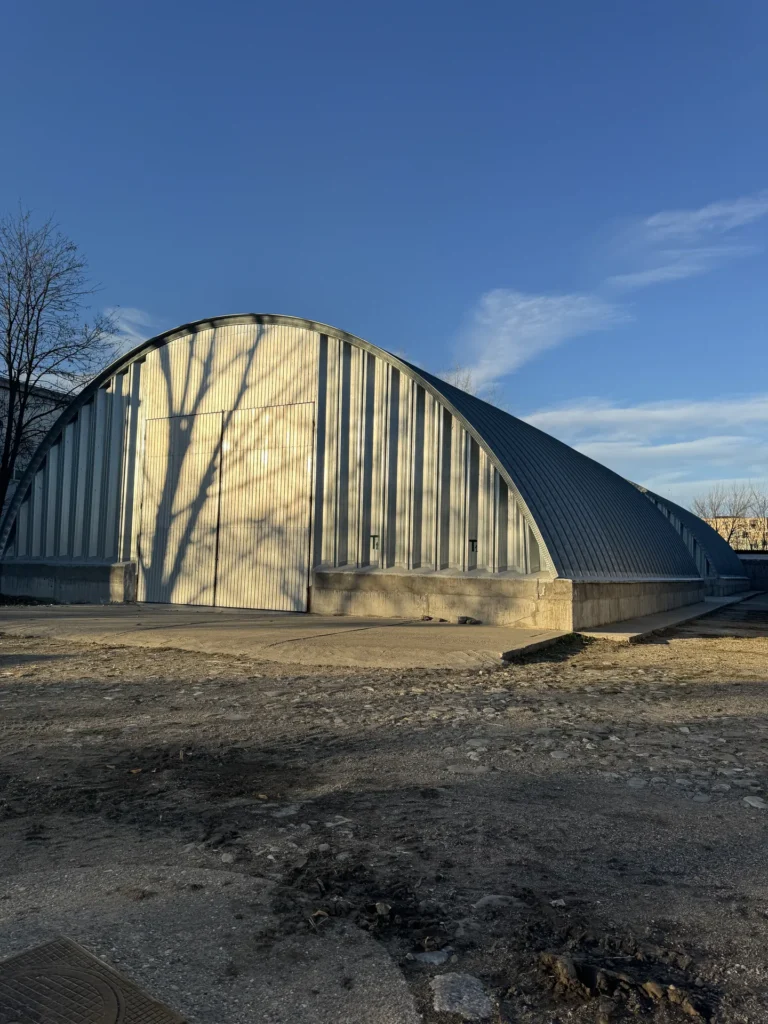 Hale semirotunde Calafat – foto 2