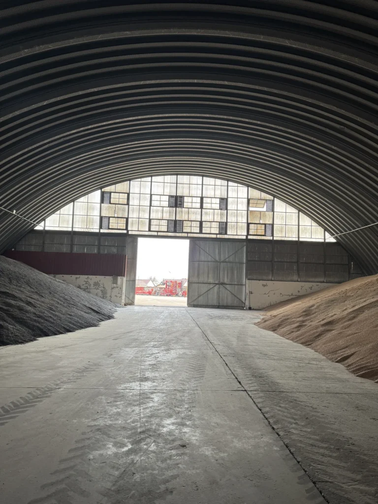 Hală semirotundă Sindrilița – foto 3